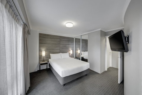 Adina Serviced Apartments Canberra James Court - Newcastle Accommodation 12