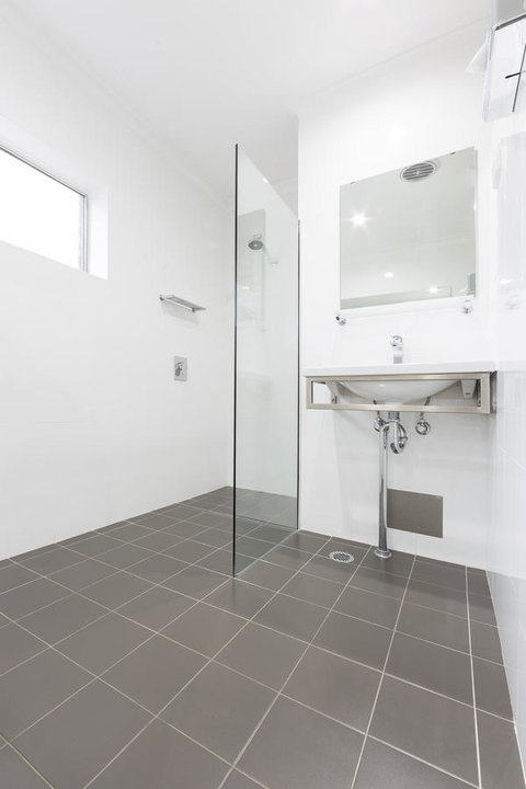 Forrest Hotel & Apartments - Newcastle Accommodation 16