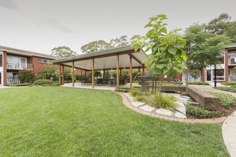 Forrest Hotel & Apartments - Newcastle Accommodation 6