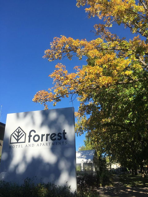 Forrest Hotel & Apartments - Newcastle Accommodation 9