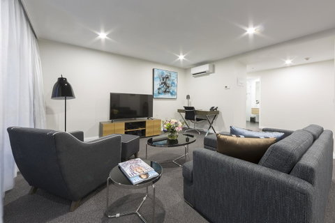 Avenue Hotel Canberra - Newcastle Accommodation 33