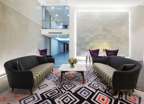 Avenue Hotel Canberra - Newcastle Accommodation 10