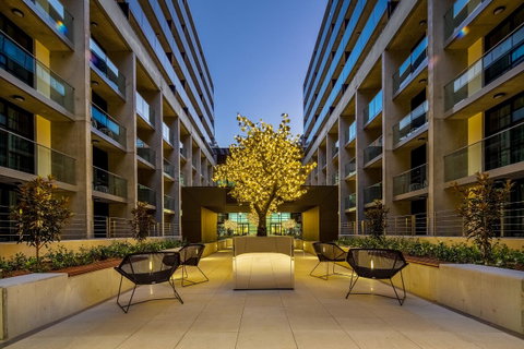 Avenue Hotel Canberra - Newcastle Accommodation 22