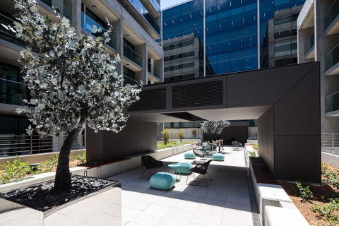 Avenue Hotel Canberra - Newcastle Accommodation 23