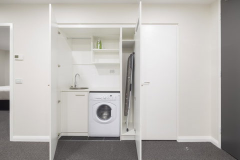 Avenue Hotel Canberra - Newcastle Accommodation 26