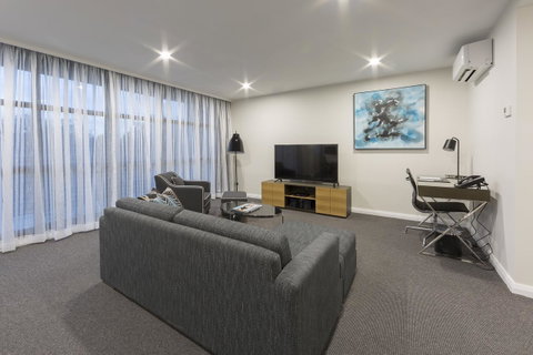 Avenue Hotel Canberra - Newcastle Accommodation 27
