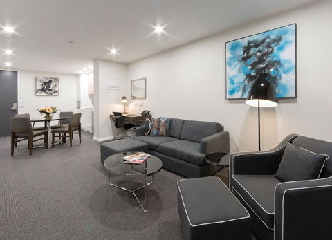 Avenue Hotel Canberra - Newcastle Accommodation 2