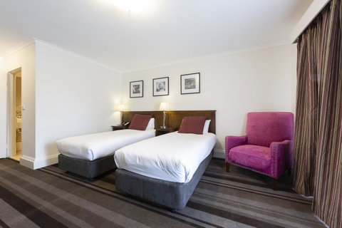 Mercure Canberra - Newcastle Accommodation 8