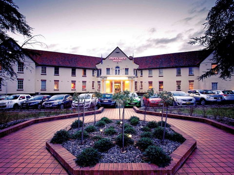 Mercure Canberra - Newcastle Accommodation 0