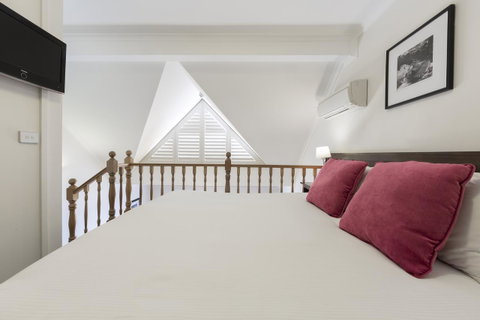 Mercure Canberra - Newcastle Accommodation 15
