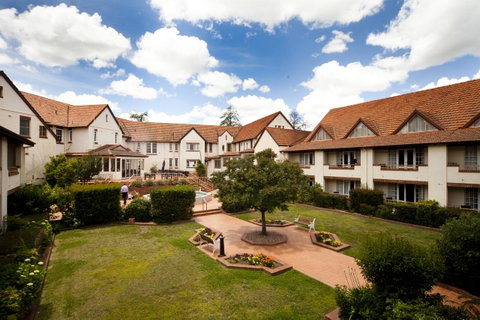 Mercure Canberra - Newcastle Accommodation 26