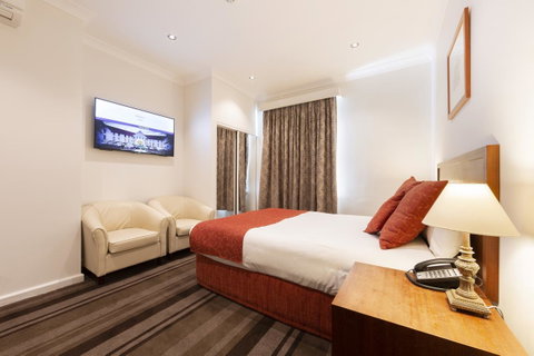 Mercure Canberra - Newcastle Accommodation 16