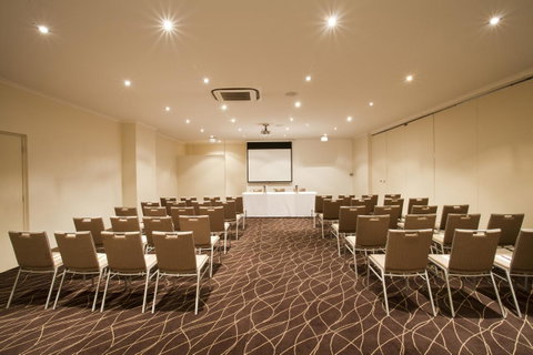 Mercure Canberra - Newcastle Accommodation 39