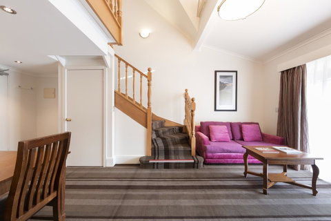 Mercure Canberra - Newcastle Accommodation 6