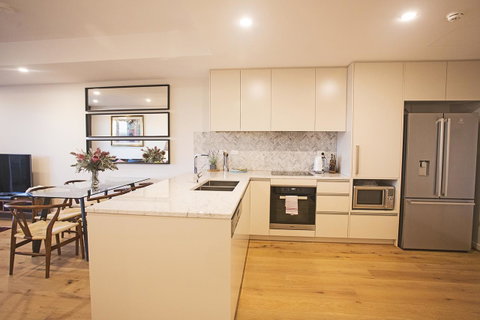 Greenwich Apartment - Newcastle Accommodation 3