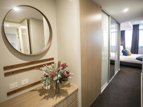 Greenwich Apartment - Newcastle Accommodation 4