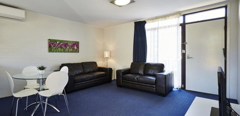 Manuka Park Serviced Apartments - Newcastle Accommodation 32
