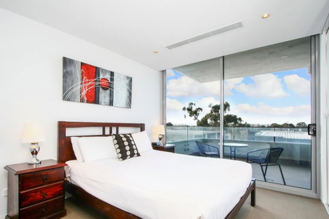 Realm Park 39 Barton ACT - Newcastle Accommodation 44