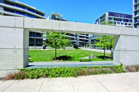 Realm Park 39 Barton ACT - Newcastle Accommodation 25