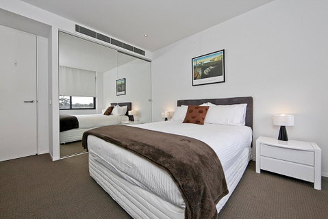 Realm Park 39 Barton ACT - Newcastle Accommodation 7