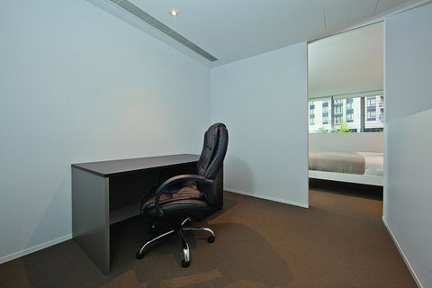 Realm Park 39 Barton ACT - Newcastle Accommodation 17