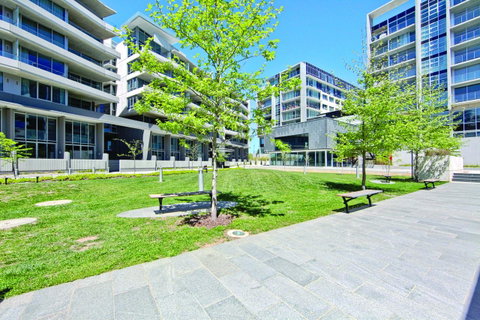 Realm Park 39 Barton ACT - Newcastle Accommodation 23