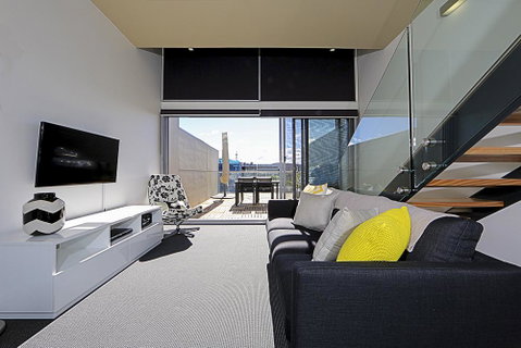 Mode 220 Braddon ACT - Newcastle Accommodation 0