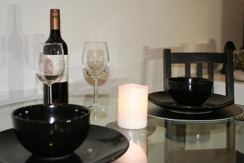 Modern Executive Apt@Barton*1BR*WiFi*Gym*Secure Parking*Canberra - Newcastle Accommodation 11