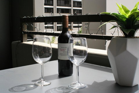 Modern Executive Apt@Barton*1BR*WiFi*Gym*Secure Parking*Canberra - Newcastle Accommodation 9