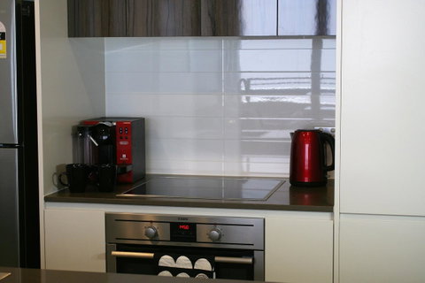 Modern Executive Apt@Barton*1BR*WiFi*Gym*Secure Parking*Canberra - Newcastle Accommodation 4