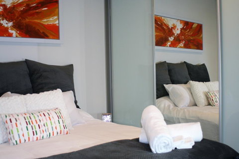 Modern Executive Apt@Barton*1BR*WiFi*Gym*Secure Parking*Canberra - Newcastle Accommodation 1