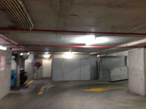 Spacious 1BR Stylish New Acton Apartment +Parking - Newcastle Accommodation 7