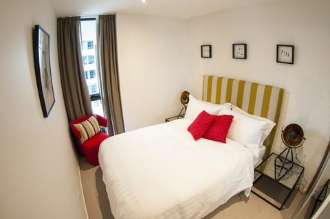 KUI - Manhattan Apartments - Newcastle Accommodation 14