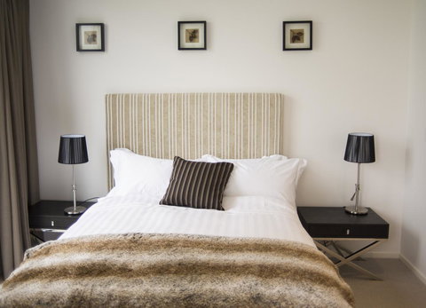 KUI - Manhattan Apartments - Newcastle Accommodation 9