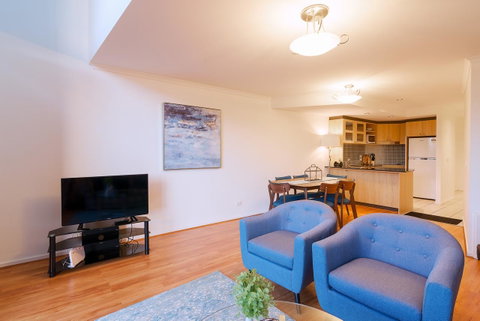 ALLARA CANBERRA - Newcastle Accommodation 1