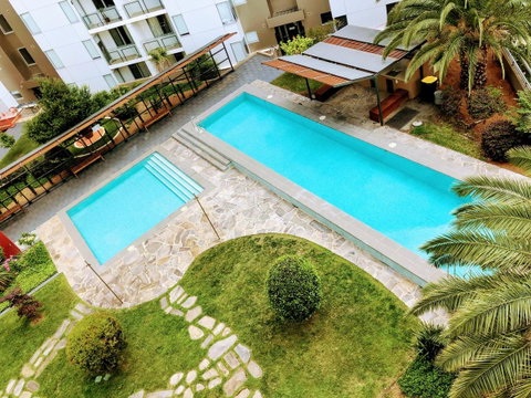 Staying Places - The Avenue - Newcastle Accommodation 8