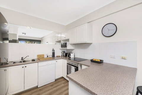 Accommodate Canberra - The Summit - Newcastle Accommodation 13