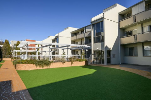 Accommodate Canberra - The Summit - Newcastle Accommodation 3