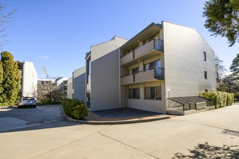 Accommodate Canberra - The Summit - Newcastle Accommodation 2