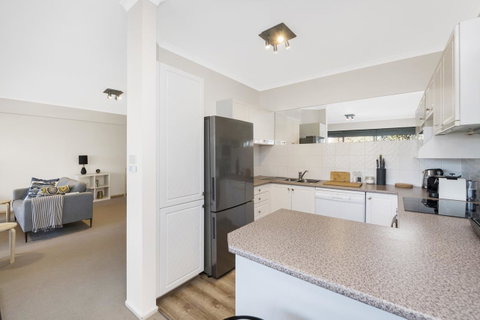 Accommodate Canberra - The Summit - Newcastle Accommodation 14