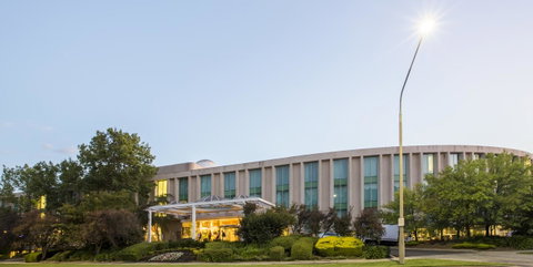 Rydges Canberra - Newcastle Accommodation 17