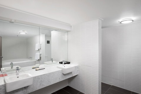 Rydges Canberra - Newcastle Accommodation 39