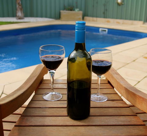 Lure Bed And Breakfast - Newcastle Accommodation 10