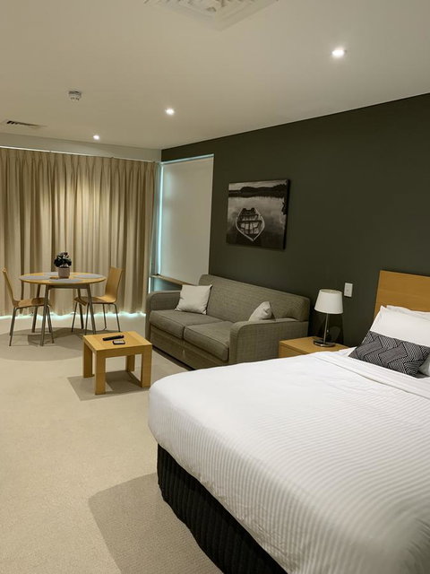 Wallaroo Marina Stayz - Newcastle Accommodation 6