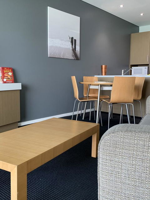 Wallaroo Marina Stayz - Newcastle Accommodation 14