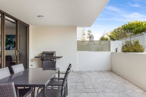 Bluewater Apartments - Newcastle Accommodation 0