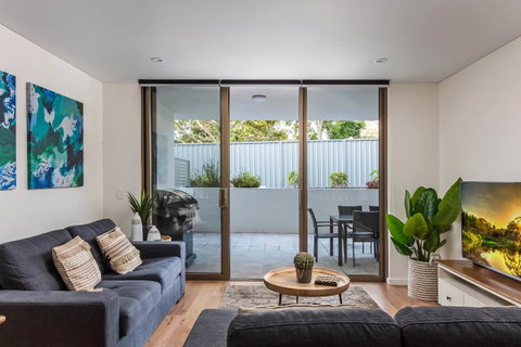 Bluewater Apartments - Newcastle Accommodation 5