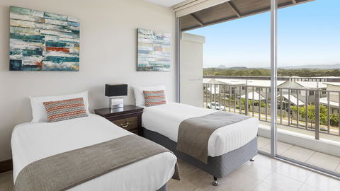 Oaks Casuarina Santai Resort - New Castle Tourism 3