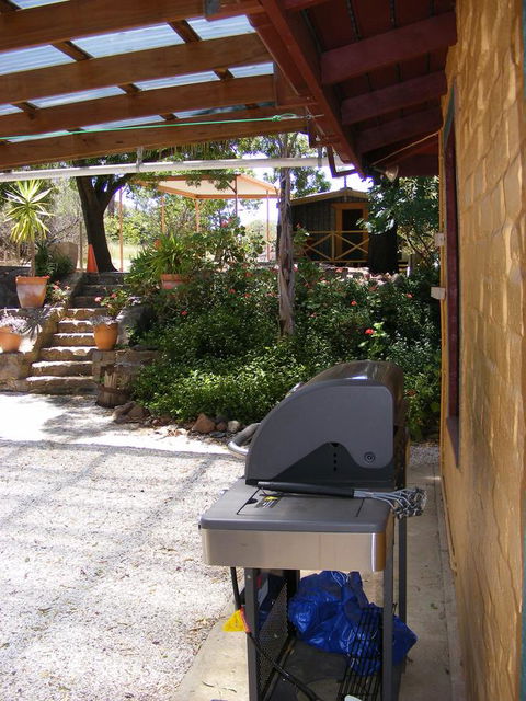 Trevalia Accommodation - Newcastle Accommodation 3