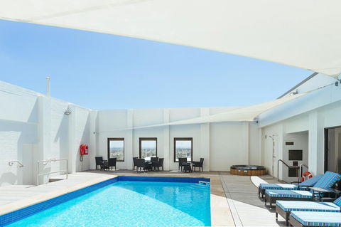 Stamford Plaza Adelaide - Newcastle Accommodation 4